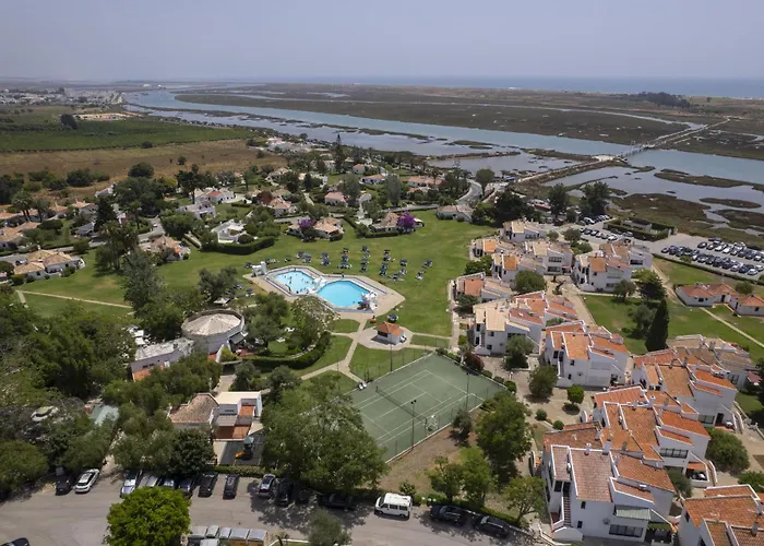 شقة New! Pedras D'el Rei 352 *