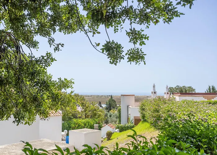 شقة New! Pedras D'el Rei 352 *